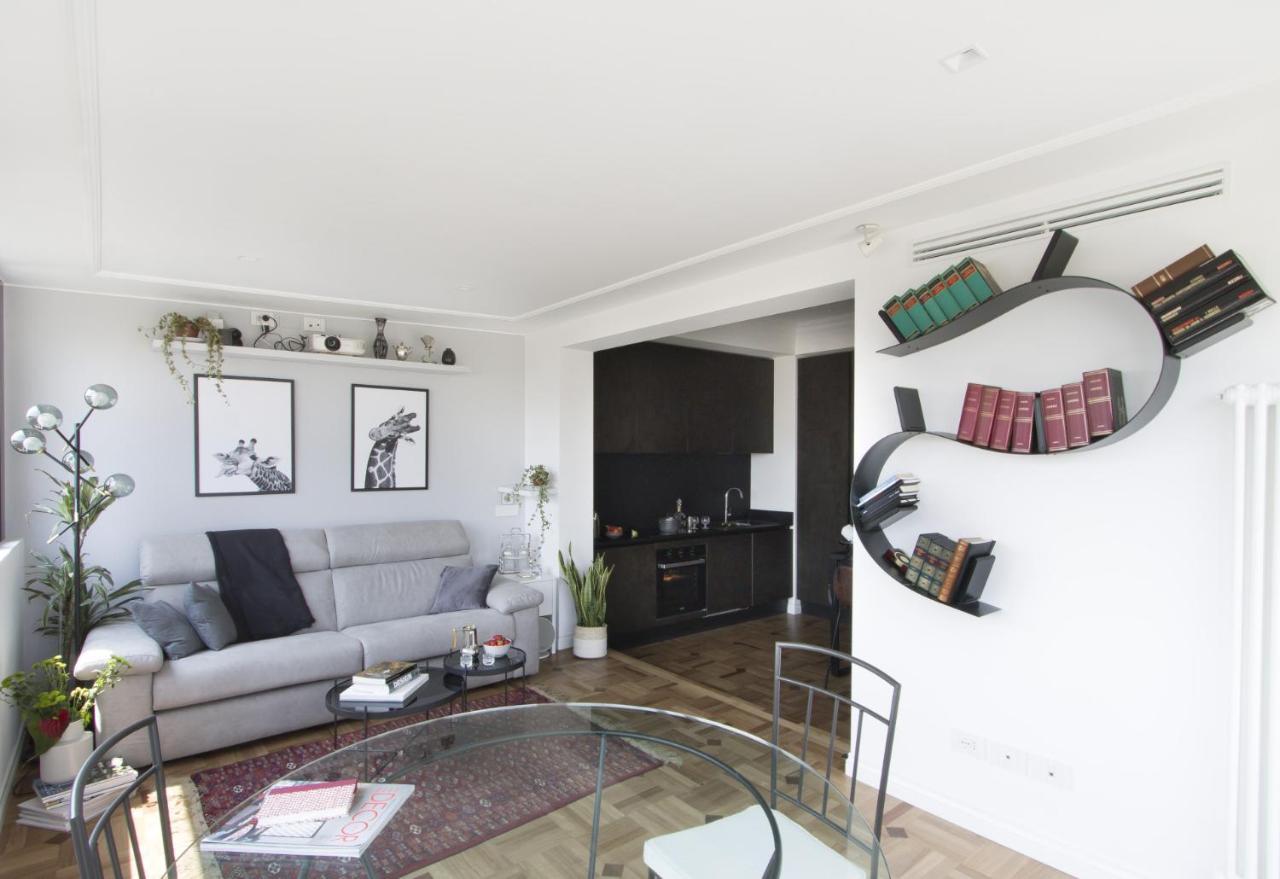 Easylife - Splendido Attico Con Terrazzo E Vista Mozzafiato Nel Cuore Della Citta Milano Eksteriør billede