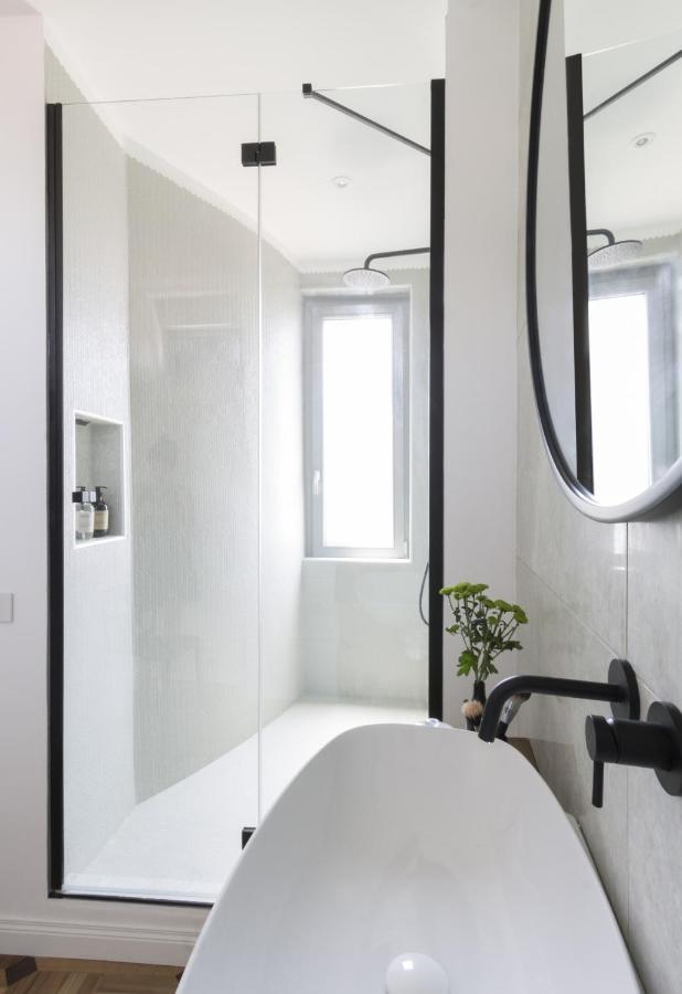 Easylife - Splendido Attico Con Terrazzo E Vista Mozzafiato Nel Cuore Della Citta Milano Eksteriør billede